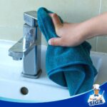 Microfibre Cleaning Cloth, Pack of 12, Size: 15.7" x 15.7" - Image 3