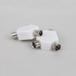 1-7X TV Antenna Splitter 1Male Plug To 2Female 9.5 Video Double Y Shape Adapter - Image 6