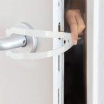 1/4x Child Proof Door Lock Cat Door Holder Latch Portable Fast Latch Strap - Image 3