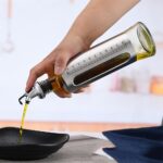 300/500ML Glass Oil Dispenser Spout Olive Vinegar Pourer Stainless Empty Bottle - Image 4
