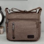 Fashion Men's Canvas One Shoulder Messenger Bag Messenger Bag Travel Men's Bag - Image 4