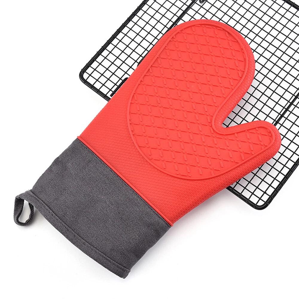 Silicone Heat Resistant Kitchen Gloves Gingham Baking Microwave Oven Mitts - Image 3